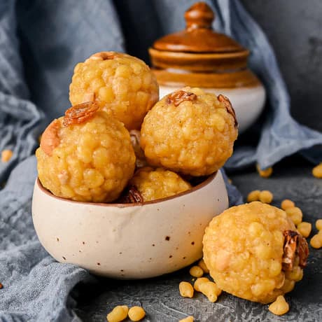 Vellanki Foods Boondi Laddu — 250 g