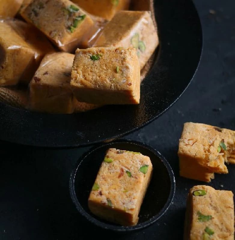 Almond House Son Papdi — 250 g