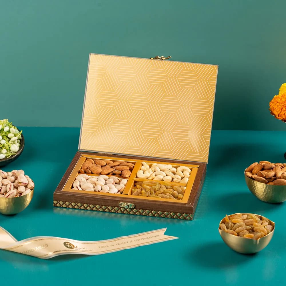 Dadus Mithai Vatika Dryfruit Box Option - 2 — 200 g
