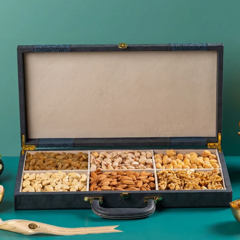 Dadus Mithai Vatika Dryfruit Box Option - 44 — 1000 g
