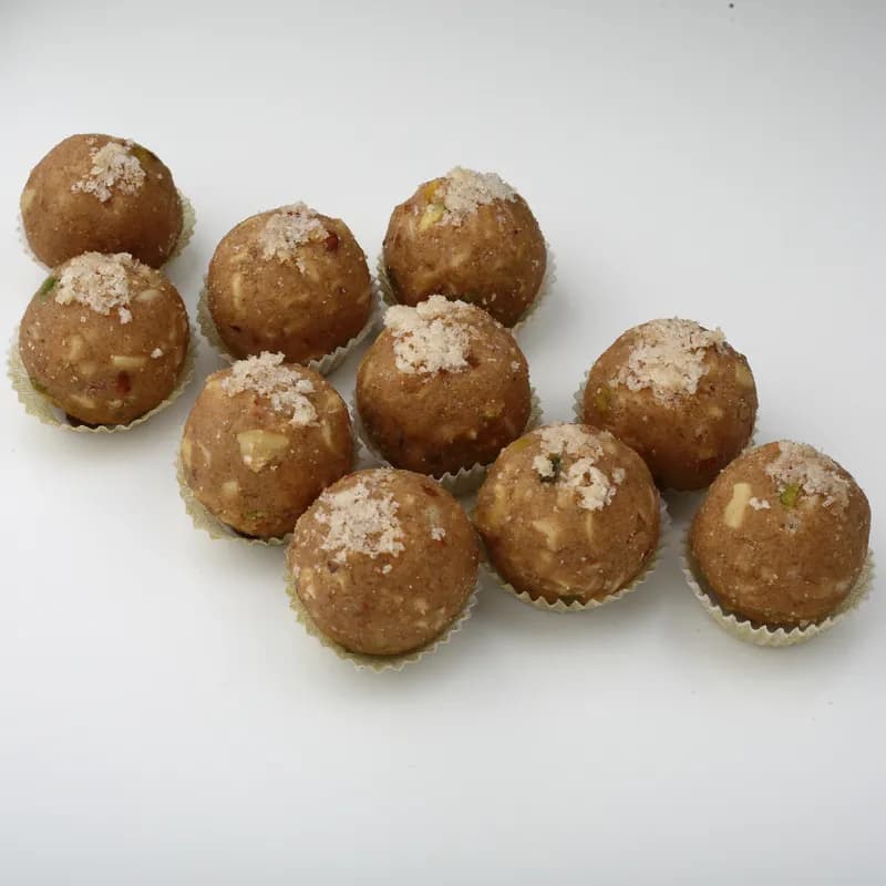 Dadus Mithai Vatika Gond Laddu — 250 g