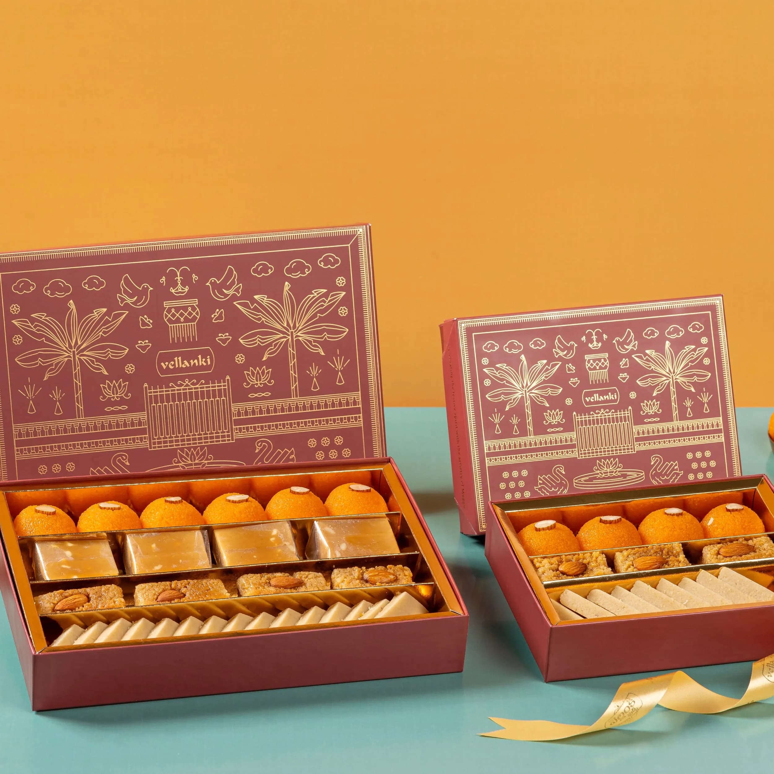 Vellanki Foods Assorted Partition Box — 450 g