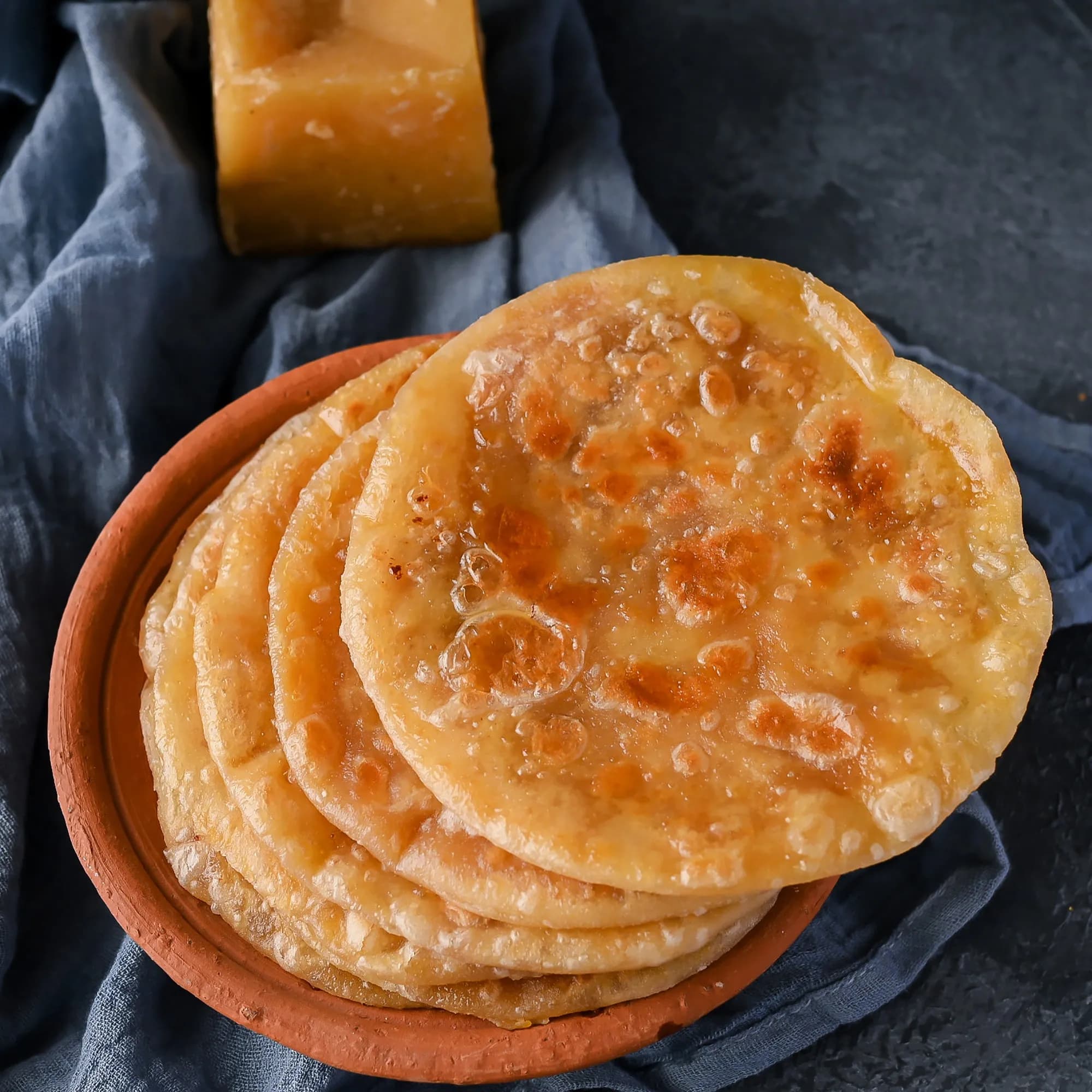 Vellanki Foods Bobbatlu — 250 g