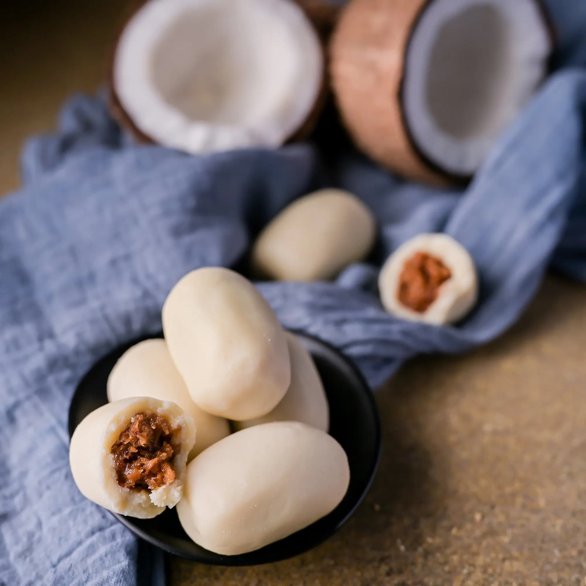 Vellanki Foods Mini Kova Kajjikayalu — 250 g
