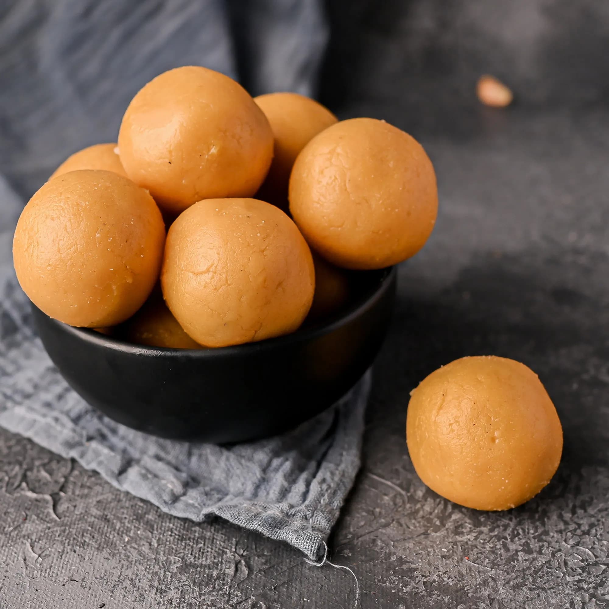 Vellanki Foods Vellanki Spl Sada Ladoo — 250 g